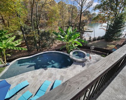 4028 Windward  Drive, Tega Cay