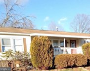 904 Lakeview Ct, Green Lane image