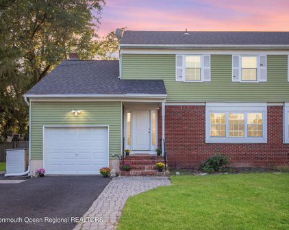 16 Bonnie Drive, Middletown