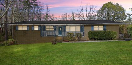 3995 Pierce Road, College Park