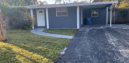 1070 Nw 44th St, Oakland Park