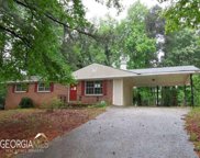 2147 Chestnut Circle, Lithia Springs image
