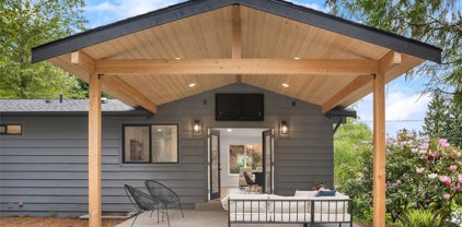 9247 NE 180th Street, Bothell