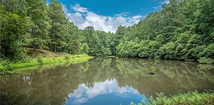 812 Arnold Mill Road, Woodstock