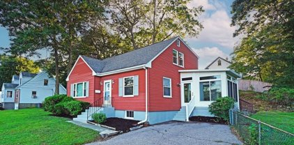 74 Pine Hill Rd, Dedham