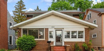 614 Sexton Street, Aurora