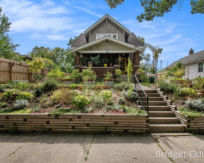 150 Burr Oak Street NE, Grand Rapids