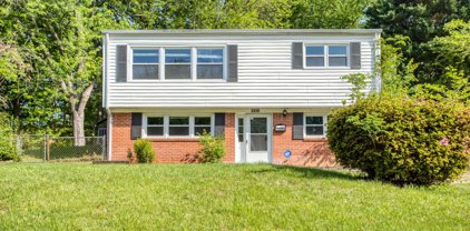 3320 Beaumont Rd, Woodbridge