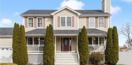 5 Modesta  Street, North Providence