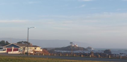 520 S Pebble Beach, Crescent City