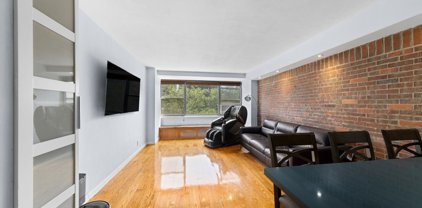 185 Park  Row Unit 4-D, New York