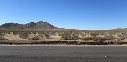 11 Dale Evans Parkway, Apple Valley