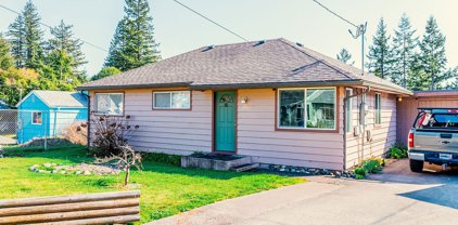 927 W 16TH ST, Coquille