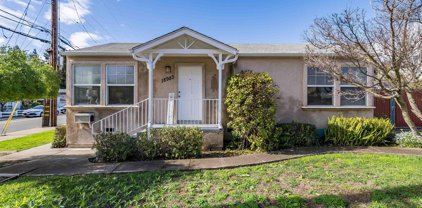 18983 Lake Chabot Rd, Castro Valley