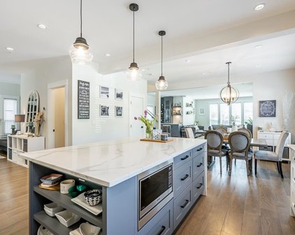 12226 Buchanan Street, Richmond