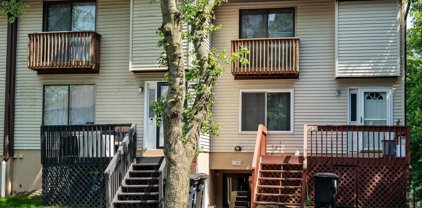 11394 Laurelwalk Dr Unit #B-60, Laurel