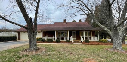 1240 Fairview Drive, Lexington