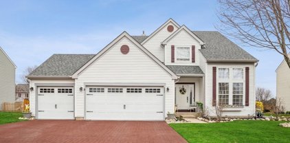 221 Burton Drive, Bartlett