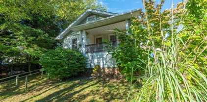 26 Henrietta  Street, Asheville