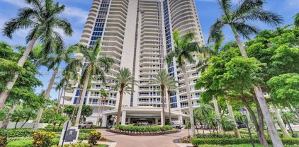 21200 Point Pl Unit #605, Aventura