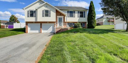 108 Mcculloch Rd, Shippensburg
