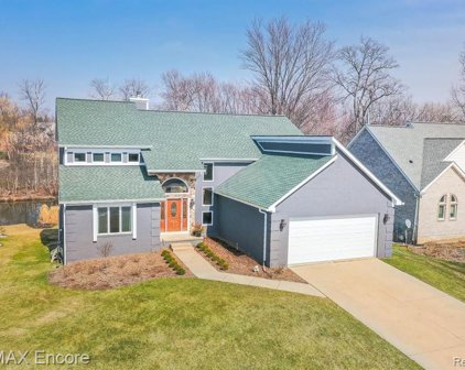 1318 FOREST BAY, Waterford Twp