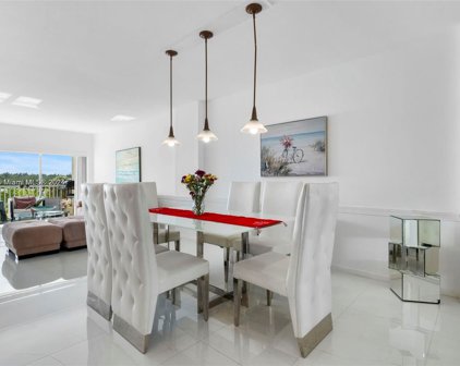 300 Bayview Dr Unit #210, Sunny Isles Beach