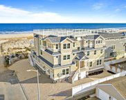 122 E Wyoming, Long Beach Township image