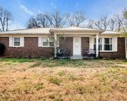 709 Hickory St, Centerville image