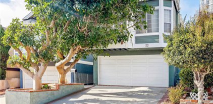 1727 Spreckels Lane, Redondo Beach