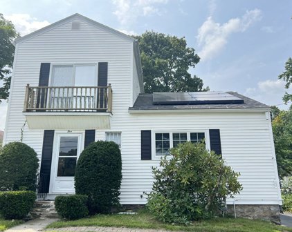 5 Wildwood Ave, Worcester