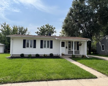 9 Belmont Drive, Romeoville