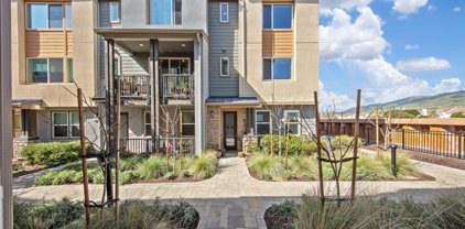 1286 Milkweed ST, Milpitas