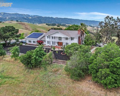 3333 Little Valley Rd, Sunol