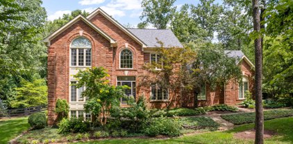 7407 Cambridge Dr, Crestwood