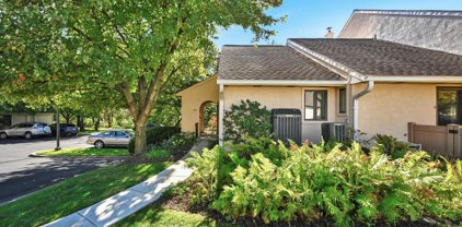 731 Wynnewood Rd Unit #19, Ardmore