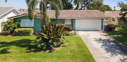715 Capri Boulevard, Treasure Island