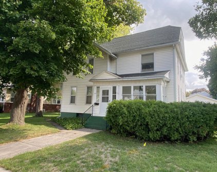 1136-1138 Milton Avenue, Janesville