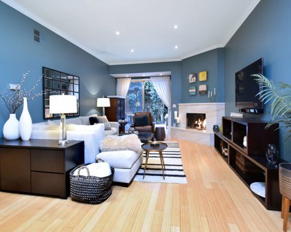 11755  Montana Ave Unit 108, Brentwood