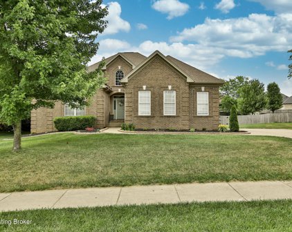 830 Abingdon Cir, Shelbyville