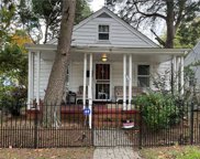201 W 31st Street, West Norfolk image