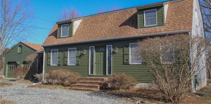 132 Touisset  Road, Warren