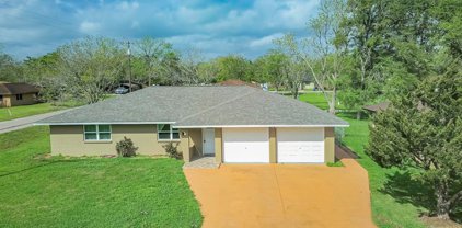 301 Avenue F, Brazoria
