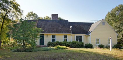 35 Esterbrook Rd, Acton