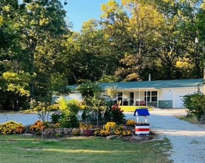 1054 Beav O Rama Road, Fayetteville