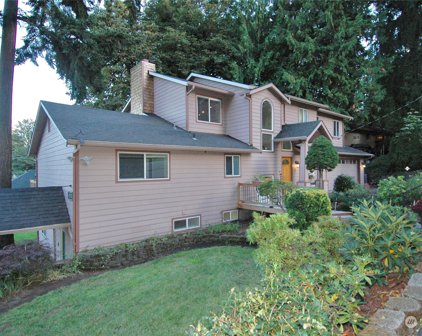 4200 163rd Avenue SE, Bellevue