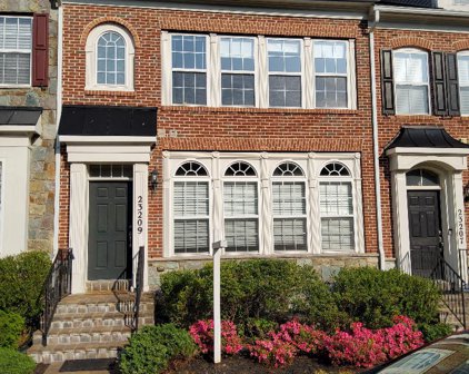 23209 Rainbow Arch Dr, Clarksburg