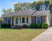202 Jim Thorpe Dr, Clarksville image