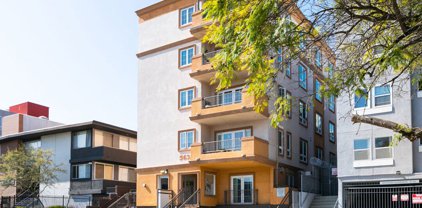 5633 Carlton Way Unit 303, Los Angeles