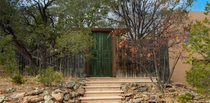 870 Paseo De Don Carlos, Santa Fe